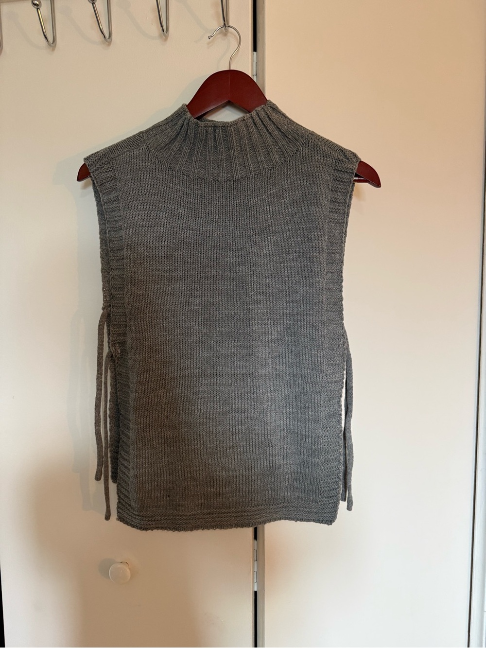 SHEIN Gray Sleeveless Knit Vest with Side Ties